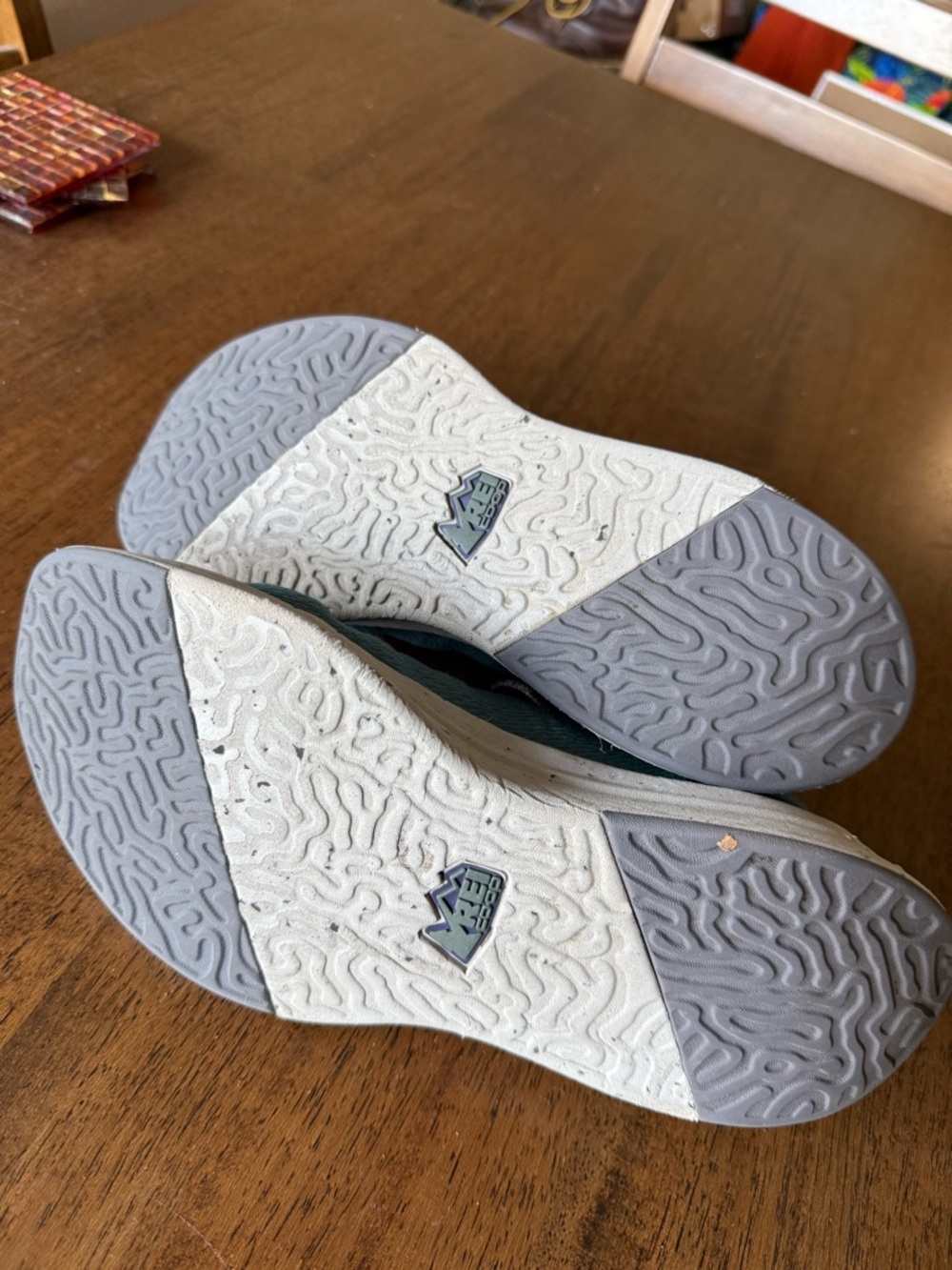Women’s REI Teal Knit Sneakers with White Sole - Picture 4 of 6